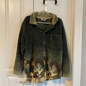 Vintage Rustic horse themed fleece by County Clothing Co. size large.